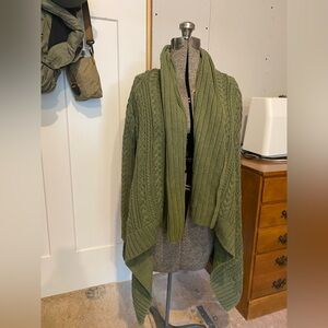 Peruvian Connection Olive Green Chunky Cable Knit Open Cardigan Shawl Collar  S